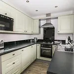 Holiday home Nantucket - Part Of The The Bay Village With Pool, Gym And Direct Access, Pub, Restaurant, Tennis And Meadows Walks