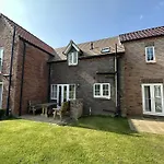 Holiday home Nantucket - Part Of The The Bay Village With Pool, Gym And Direct Access, Pub, Restaurant, Tennis And Meadows Walks *