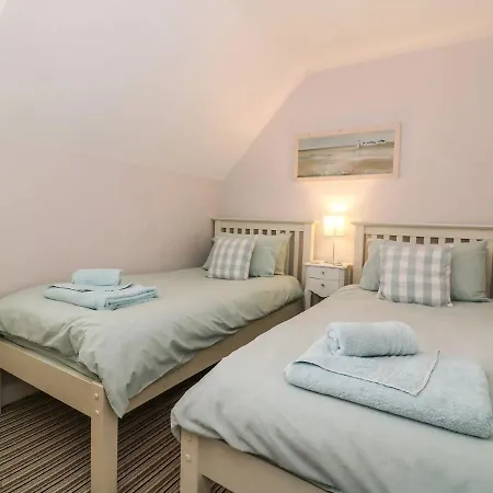 Nantucket - Part Of The The Bay Village With Pool, Gym And Direct Access, Pub, Restaurant, Tennis And Meadows Walks Σπίτι διακοπών *