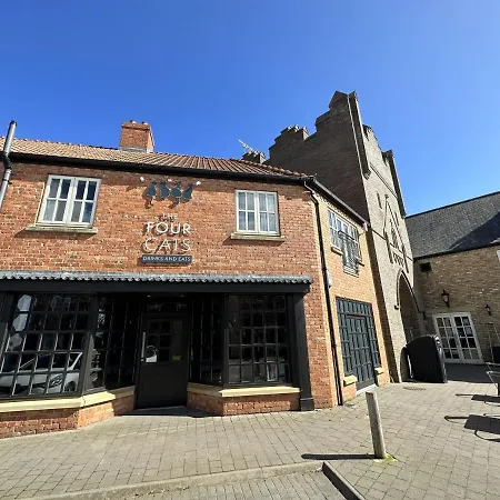 Casa de Férias Nantucket - Part Of The The Bay Village With Pool, Gym And Direct Access, Pub, Restaurant, Tennis And Meadows Walks Filey