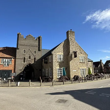 Nantucket - Part Of The The Bay Village With Pool, Gym And Direct Access, Pub, Restaurant, Tennis And Meadows Walks Σπίτι διακοπών *