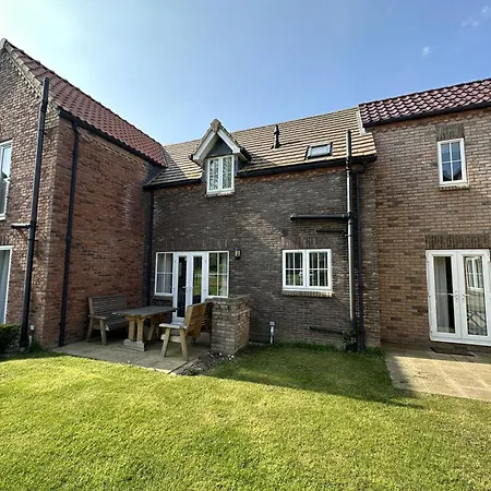 Σπίτι διακοπών Nantucket - Part Of The The Bay Village With Pool, Gym And Direct Access, Pub, Restaurant, Tennis And Meadows Walks *