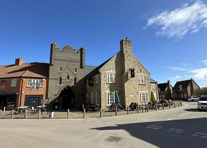 Nantucket - Part Of The The Bay Village With Pool, Gym And Direct Access, Pub, Restaurant, Tennis And Meadows Walks Hébergement de vacances *