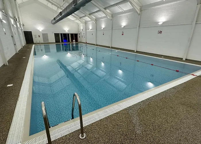 Nantucket - Part Of The The Bay Village With Pool, Gym And Direct Access, Pub, Restaurant, Tennis And Meadows Walks Hébergement de vacances *